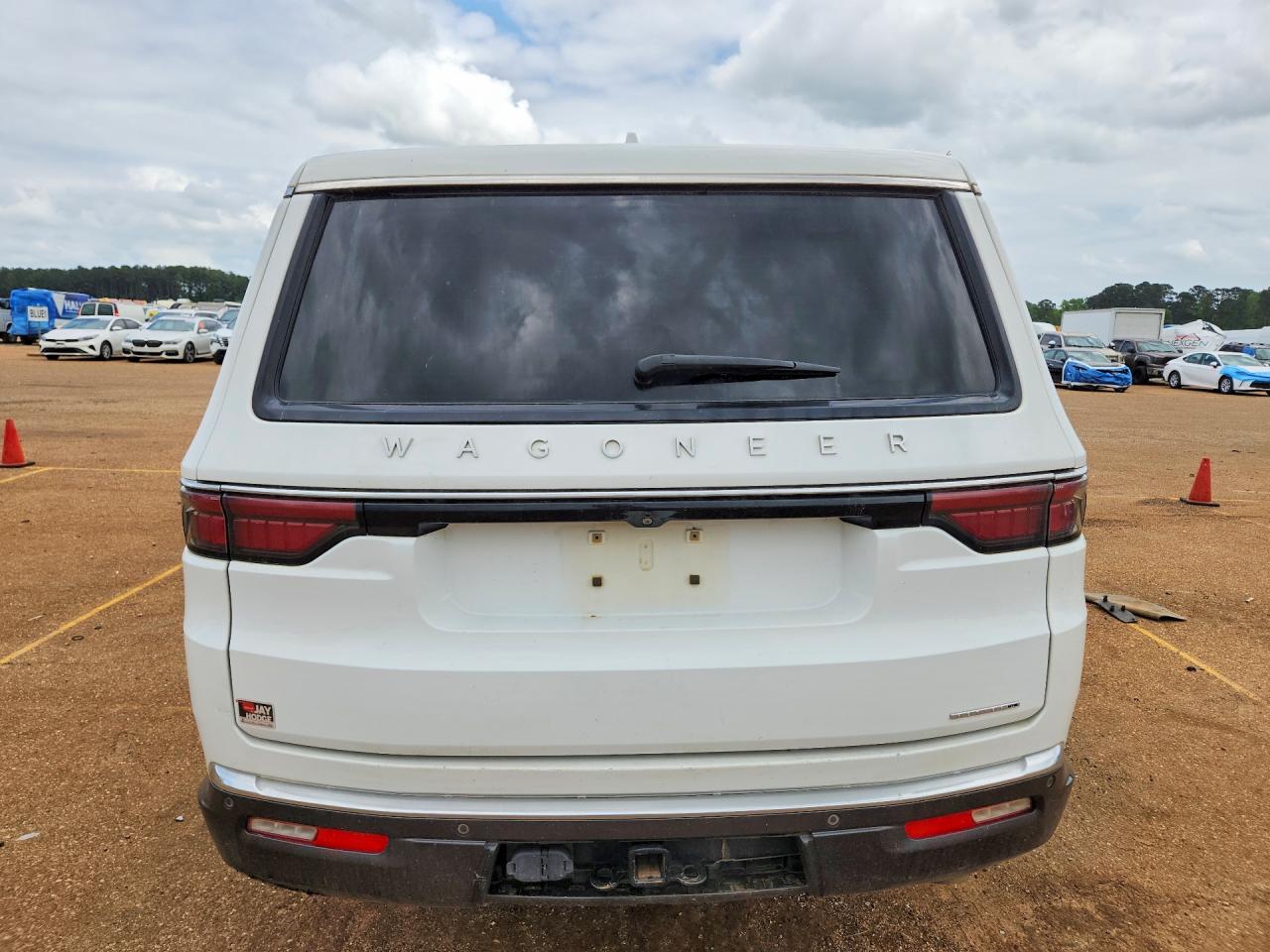 JEEP WAGONEER 2022 — 7