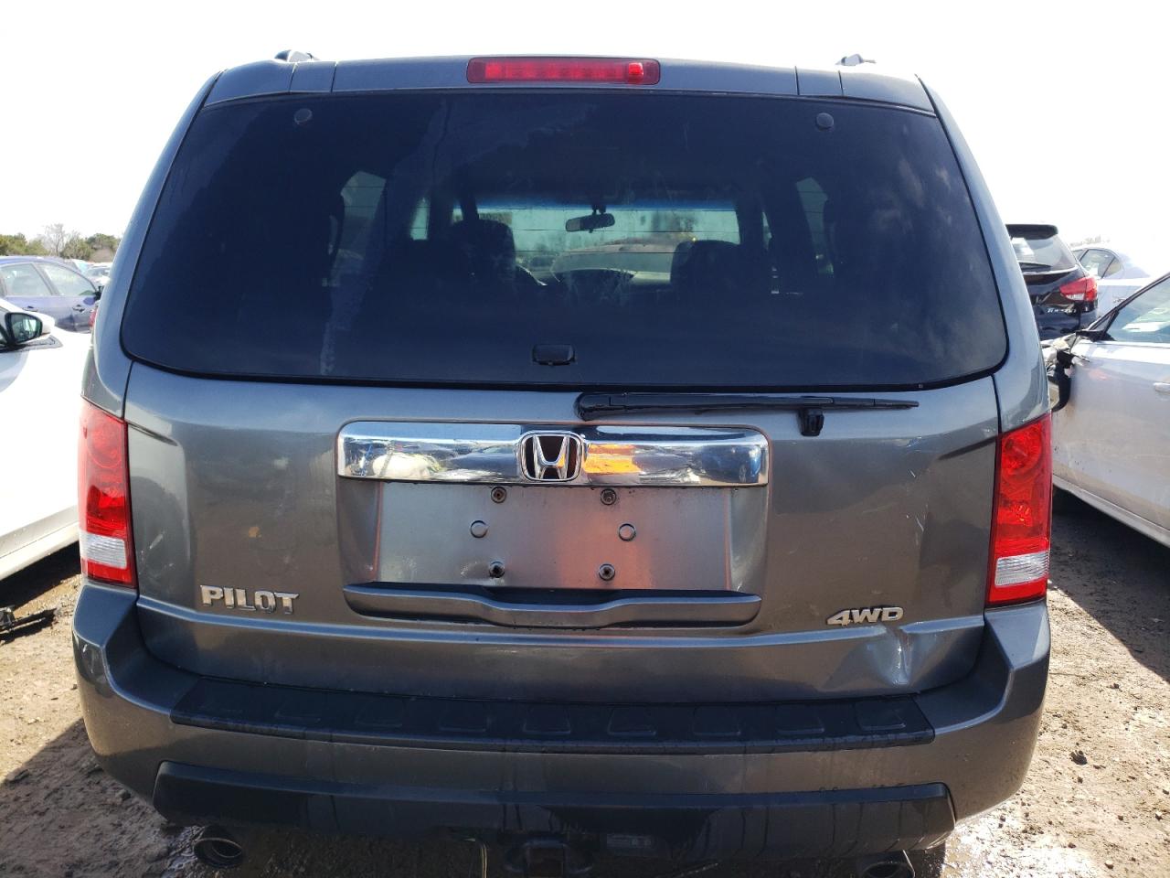 HONDA PILOT 2010 — 7
