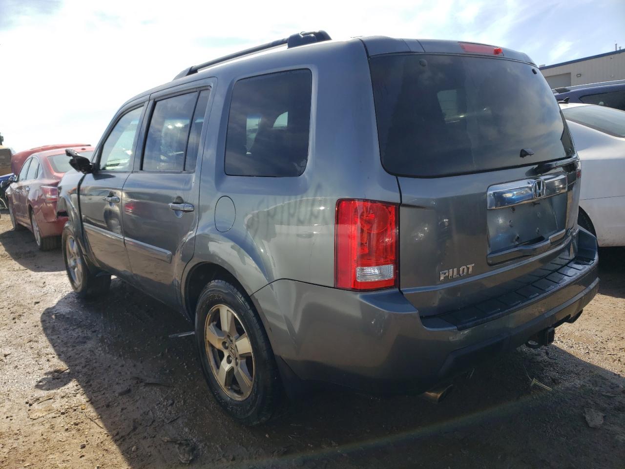 HONDA PILOT 2010 — 3