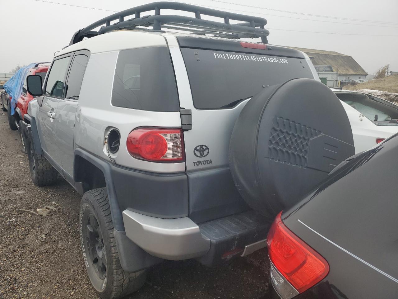 TOYOTA FJ CRUISER 2007 — 10