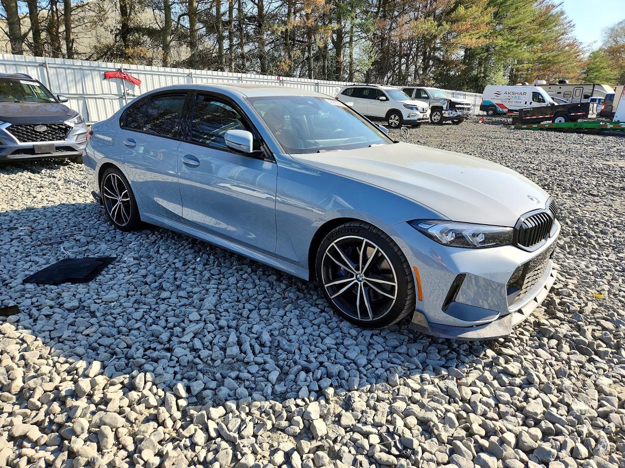 BMW 330XI 2023 — 5