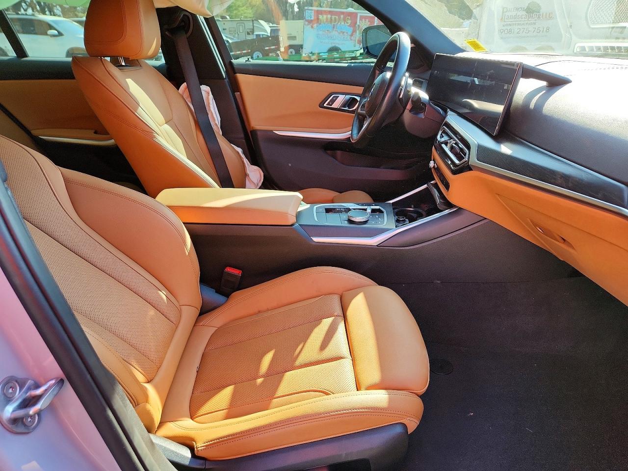 BMW 330XI 2023 — 8