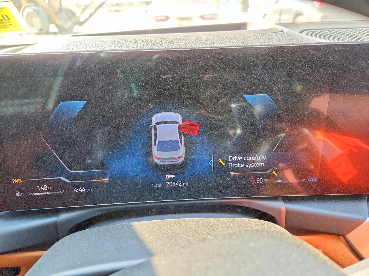 BMW 330XI 2023 — 10