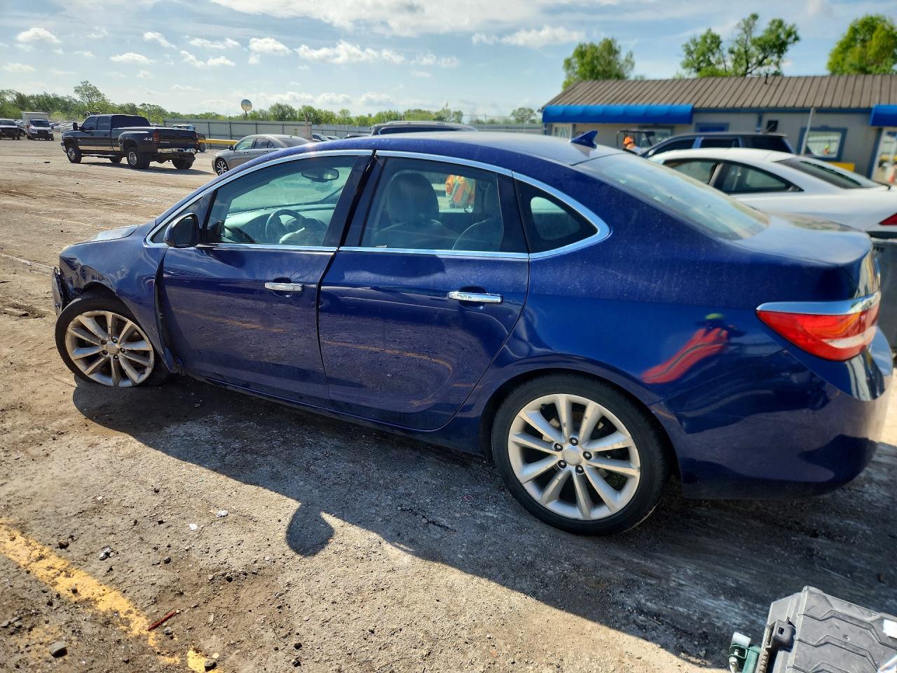 BUICK VERANO 2014 — 3