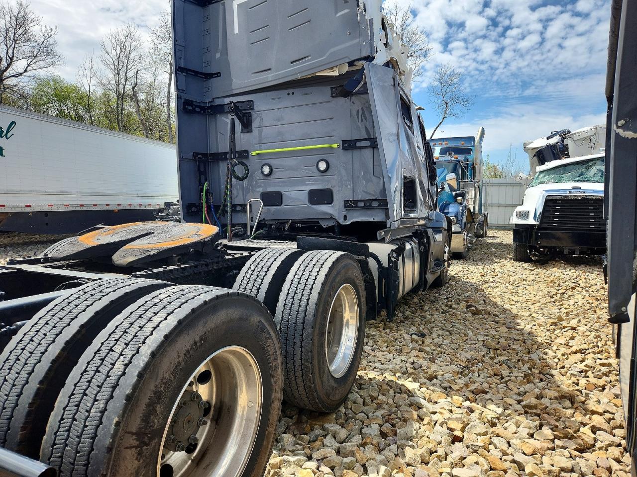 VOLVO VNL 2026 — 5