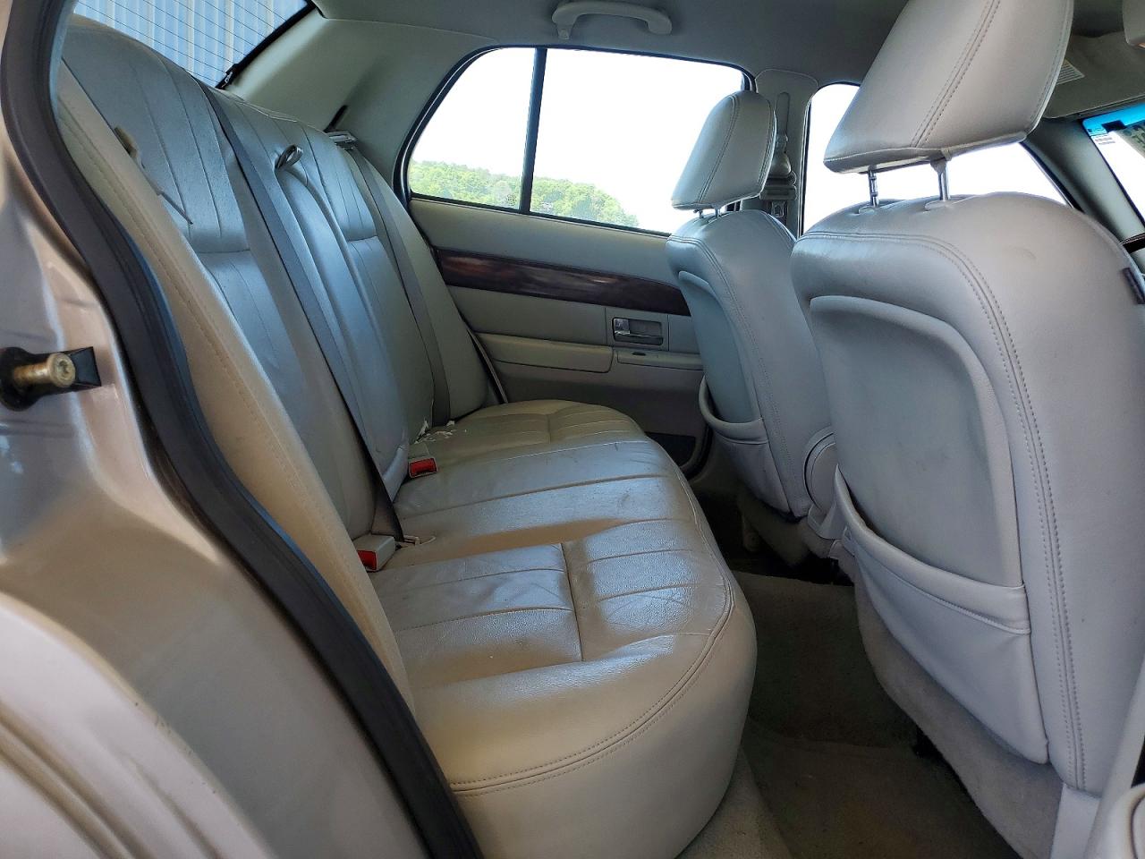 MERCURY GRAND MARQUIS 2005 — 11