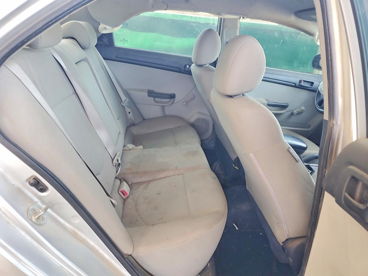 KIA FORTE 2012 — 11