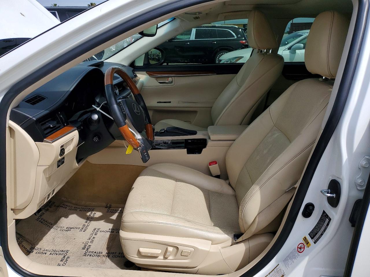 LEXUS ES 2013 — 8