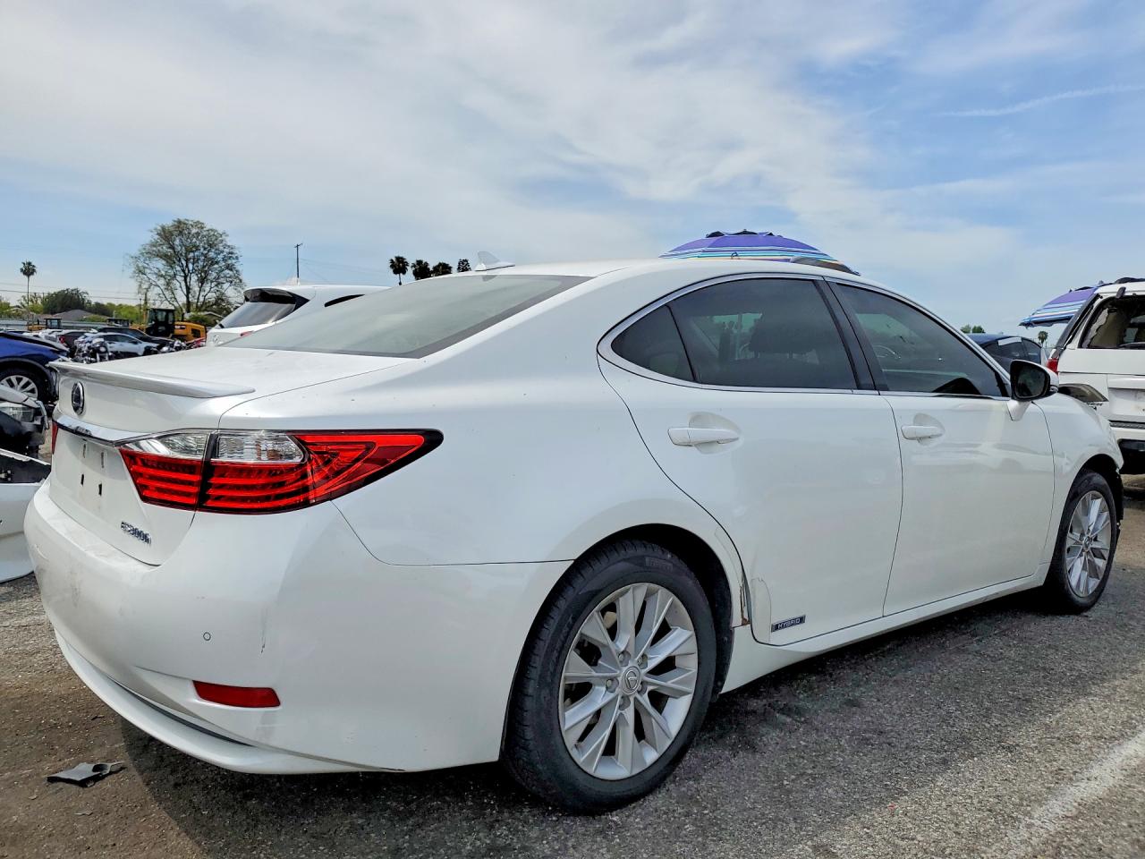 LEXUS ES 2013 — 4