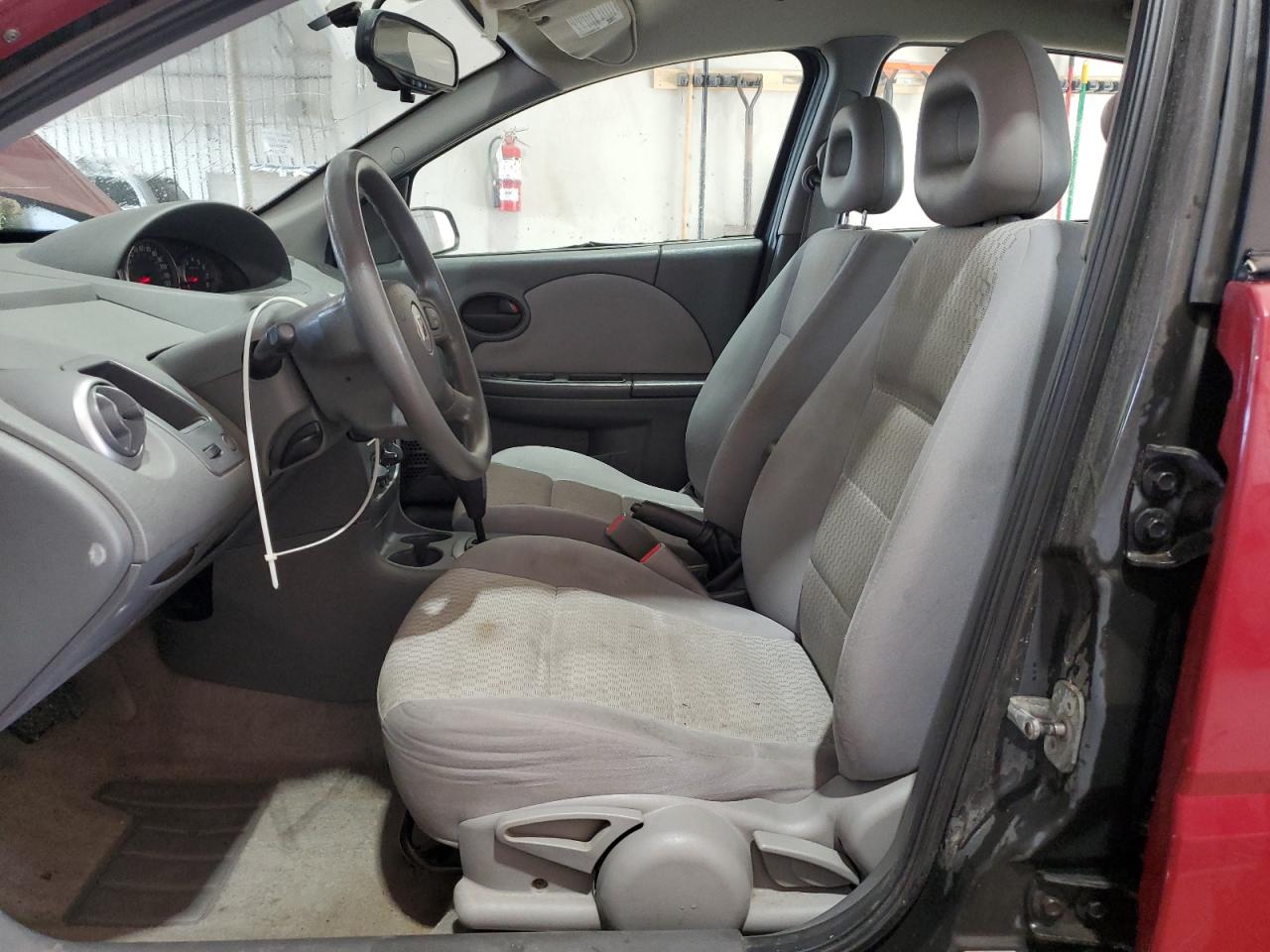 SATURN ION 2007 — 8