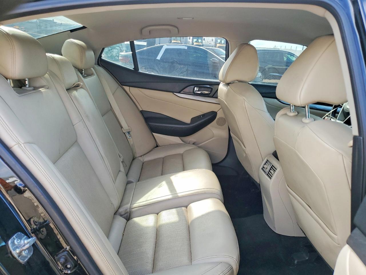 NISSAN MAXIMA 2018 — 11
