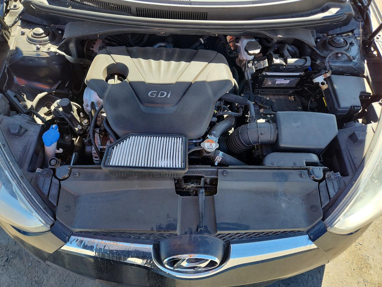 HYUNDAI VELOSTER 2015 — 12