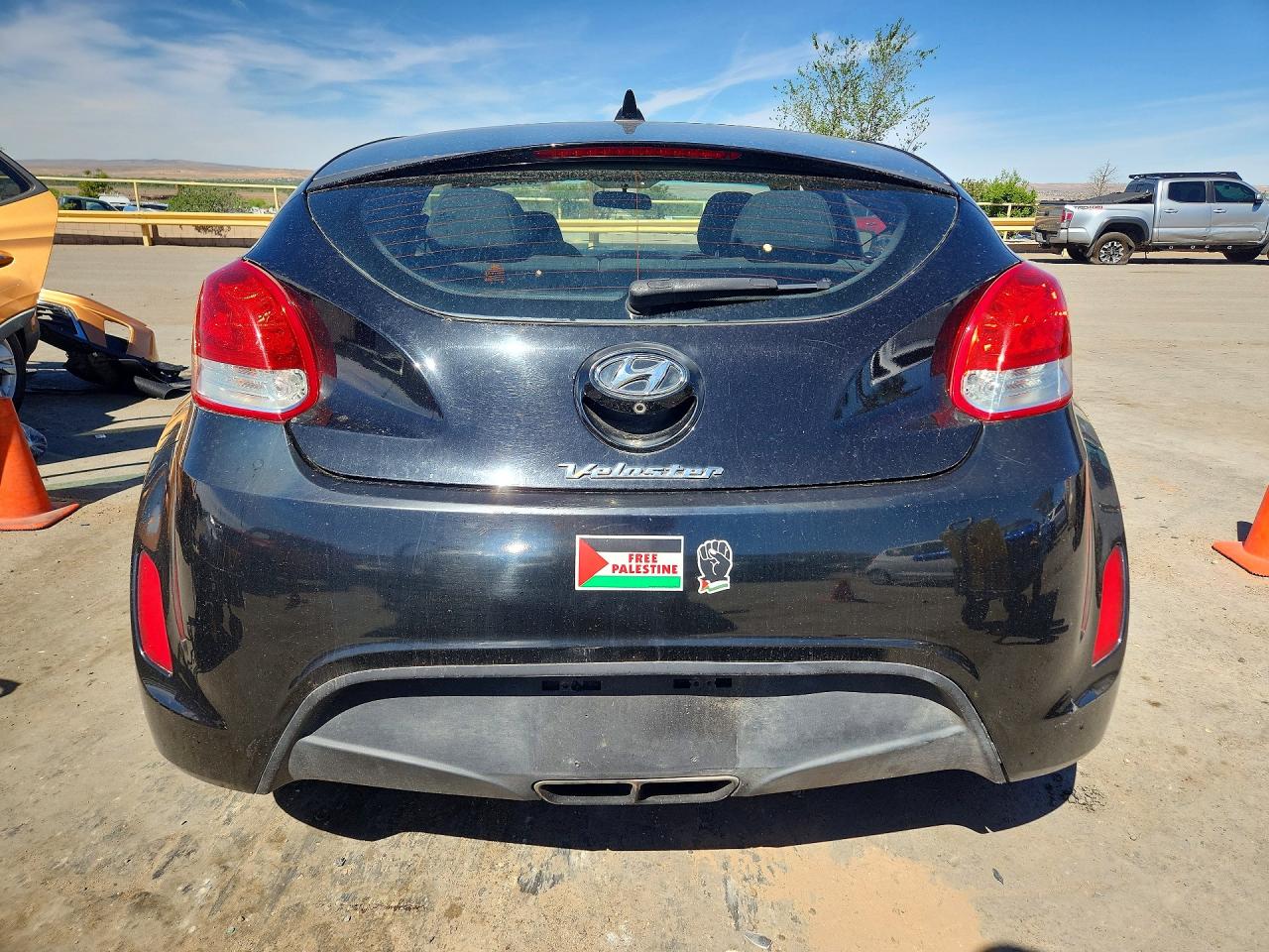 HYUNDAI VELOSTER 2015 — 7