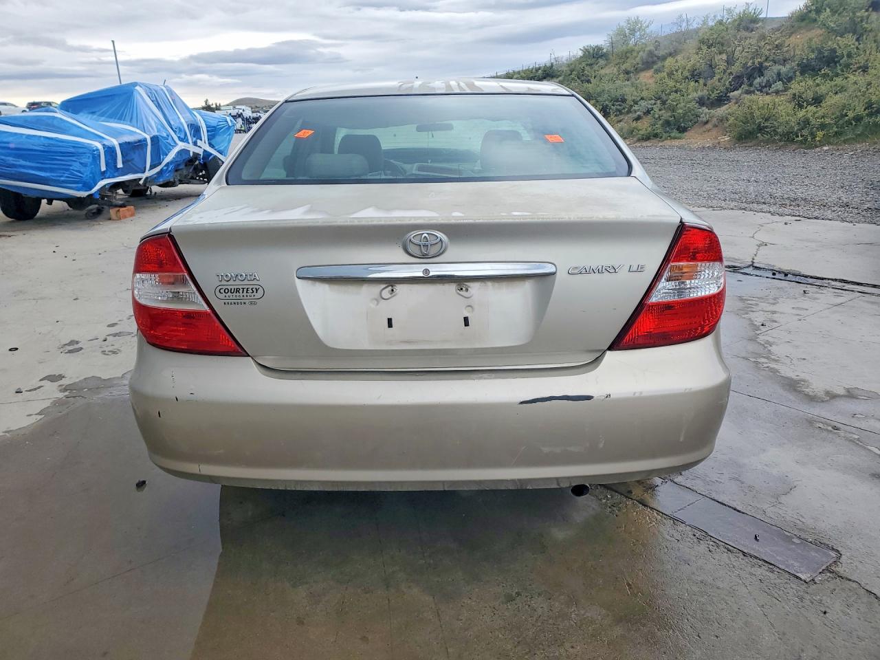 TOYOTA CAMRY 2002 — 7