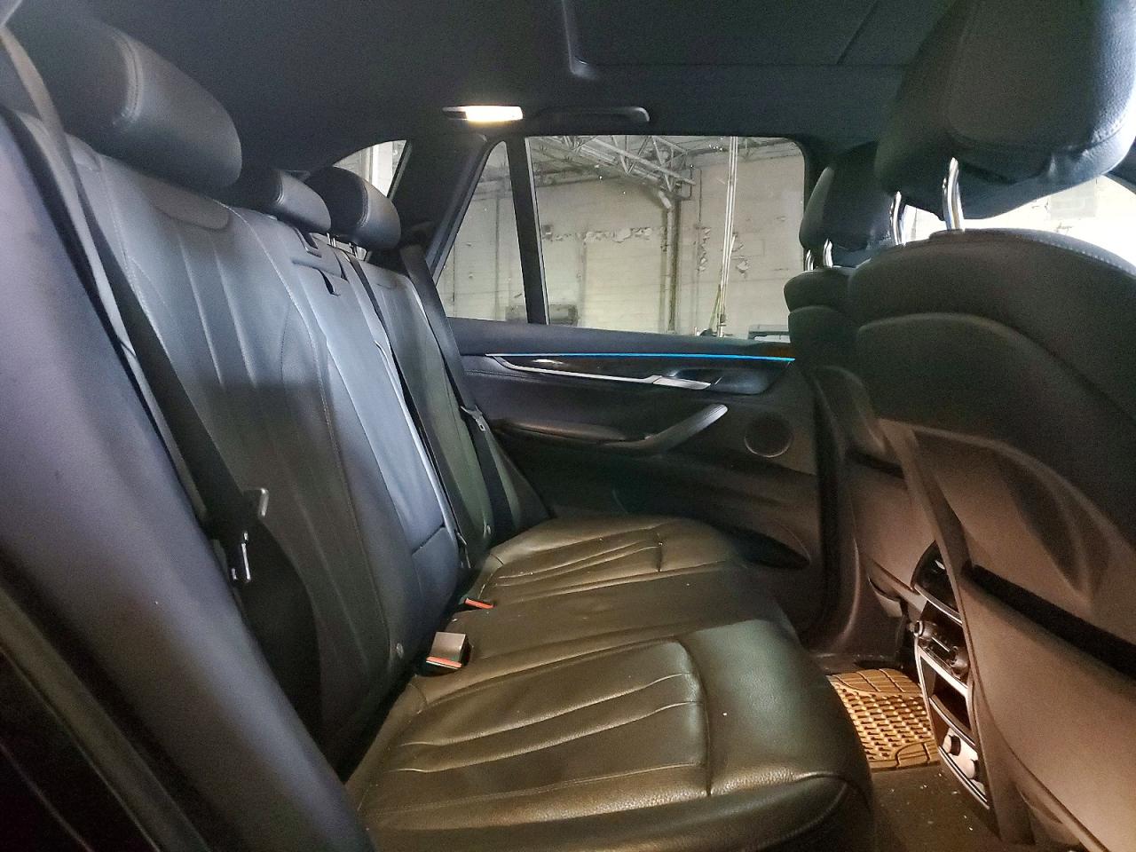 BMW X5 2018 — 12