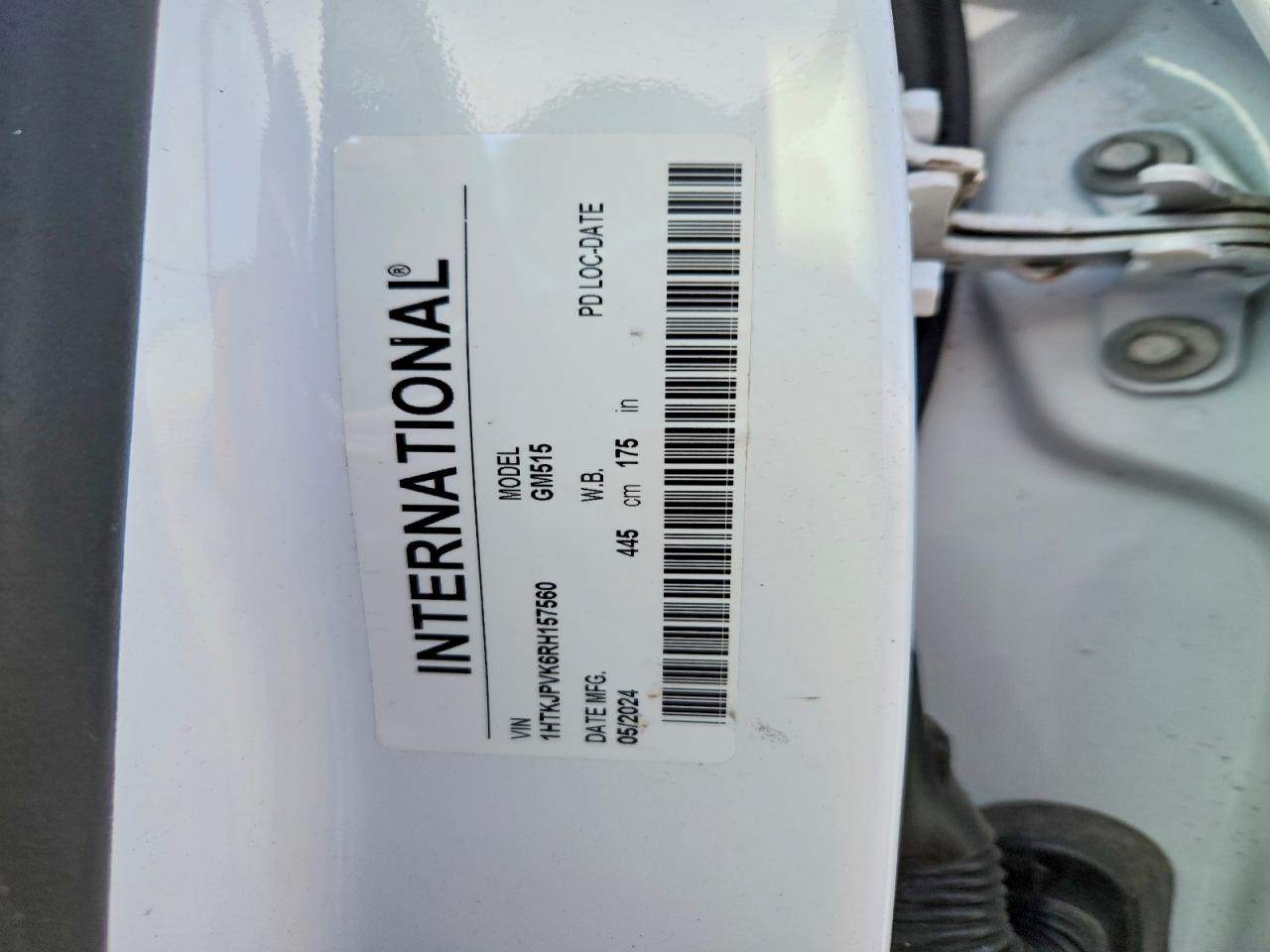 CHEVROLET SILVERADO MEDIUM DUTY 2024 — 11