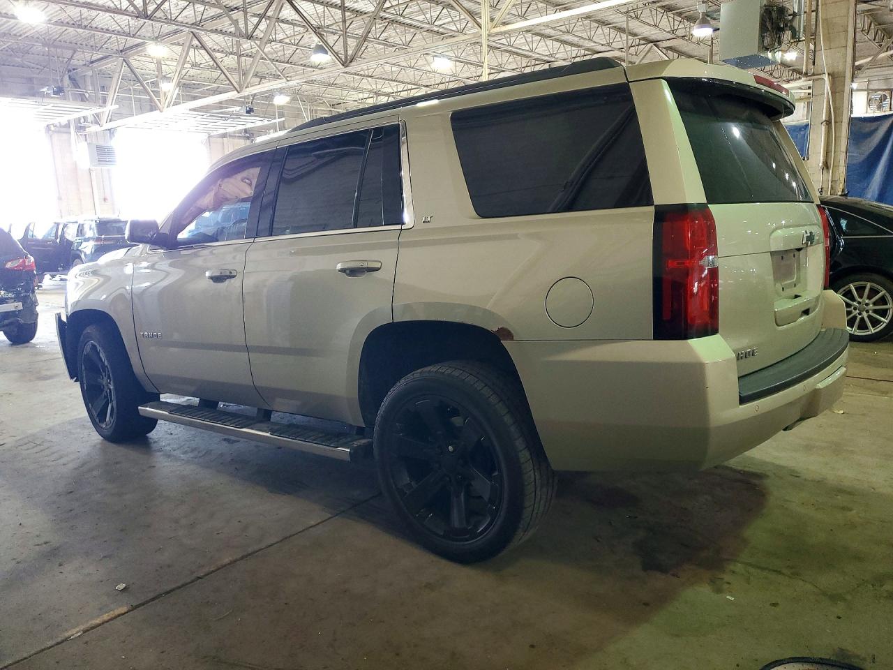 CHEVROLET TAHOE 2016 — 3