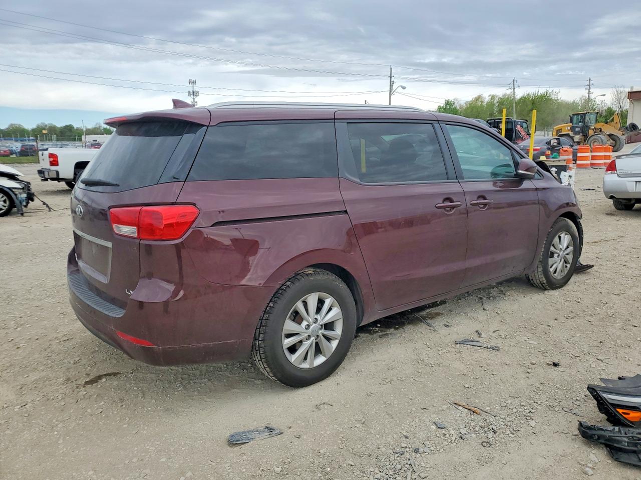 KIA SEDONA 2017 — 4