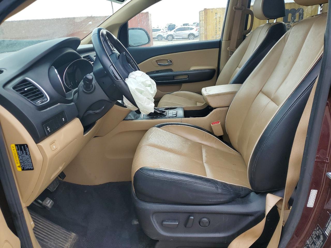 KIA SEDONA 2017 — 8