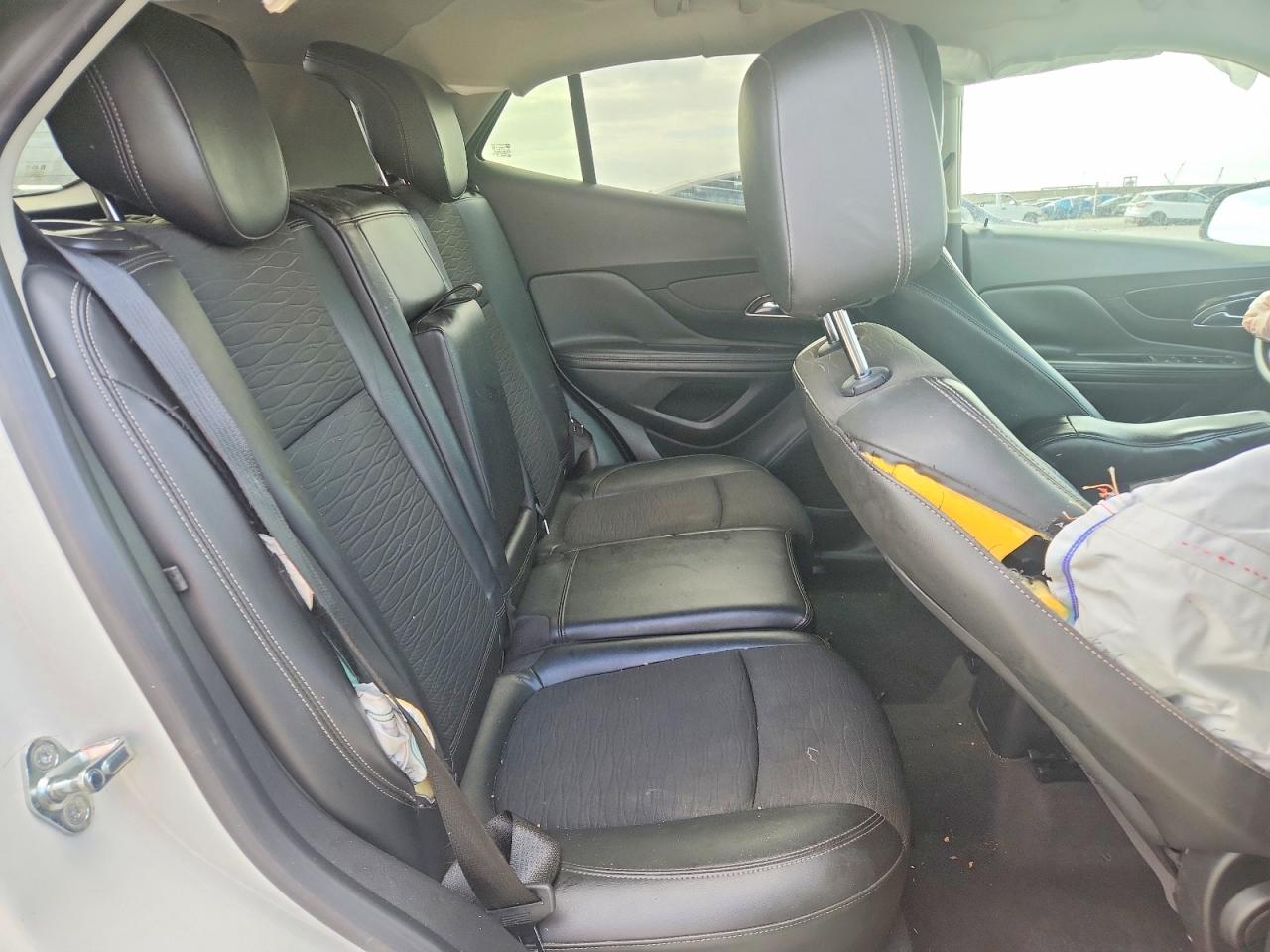 BUICK ENCORE 2015 — 12