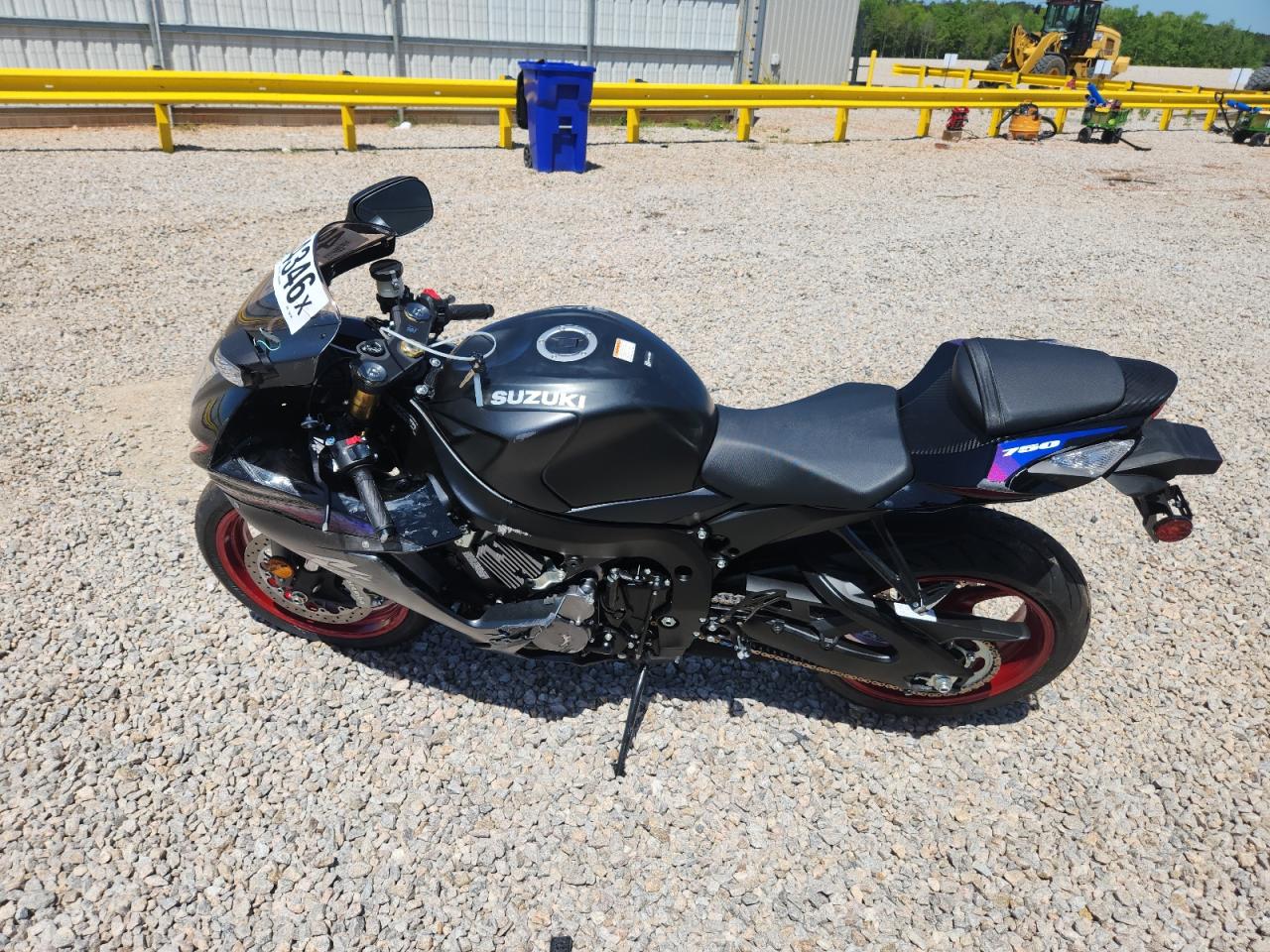 SUZUKI GSX-R750 2026 — 4
