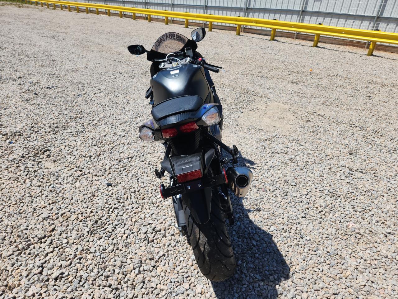 SUZUKI GSX-R750 2026 — 5