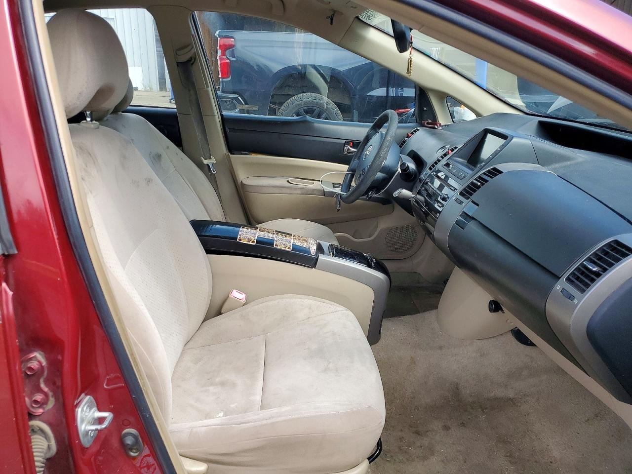 TOYOTA PRIUS 2005 — 8
