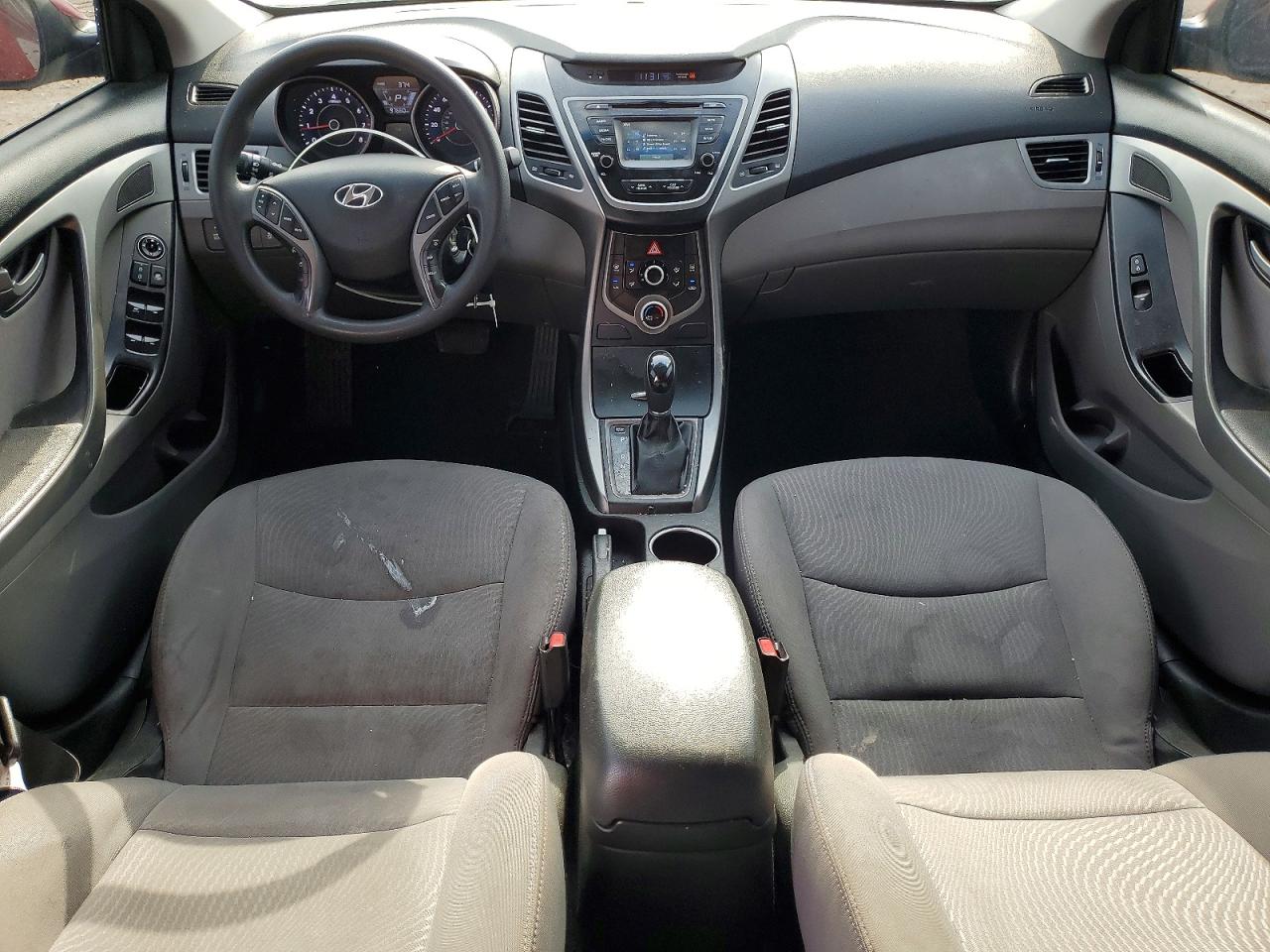 HYUNDAI ELANTRA 2015 — 9