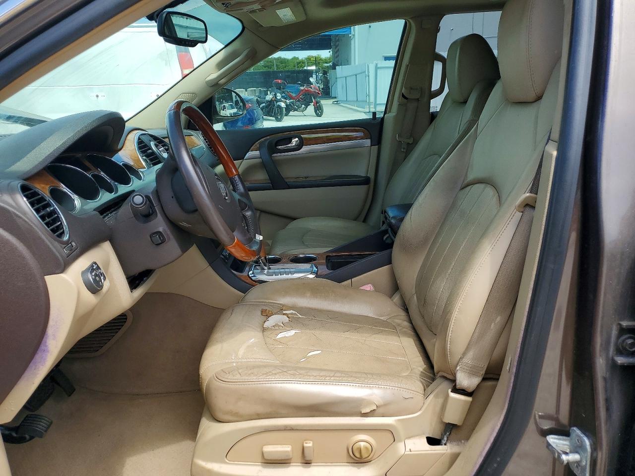 BUICK ENCLAVE 2009 — 8