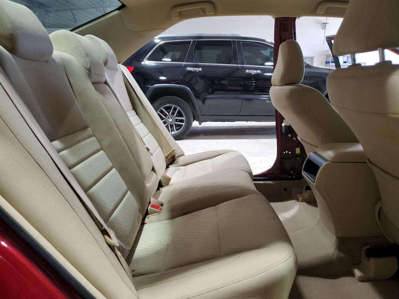 TOYOTA CAMRY 2016 — 11