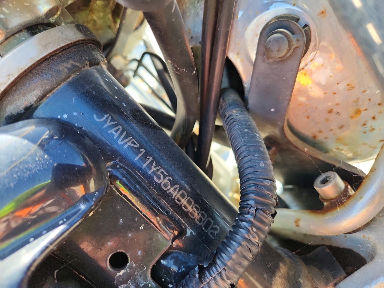 YAMAHA XVS1100 2006 — 10