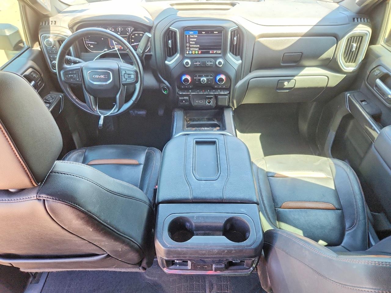 GMC SIERRA 2022 — 9