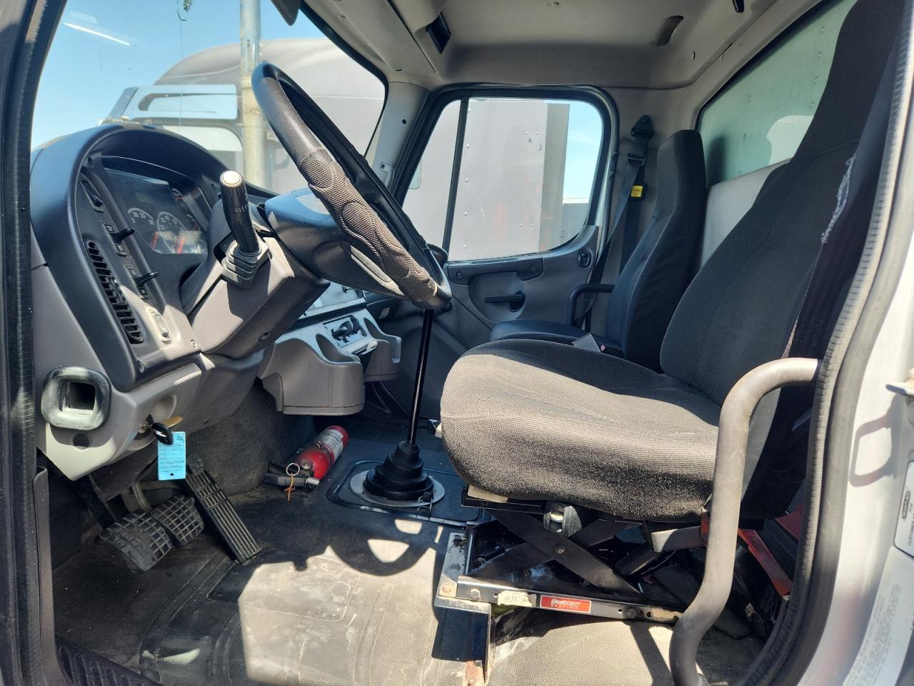 FREIGHTLINER M2 2013 — 8
