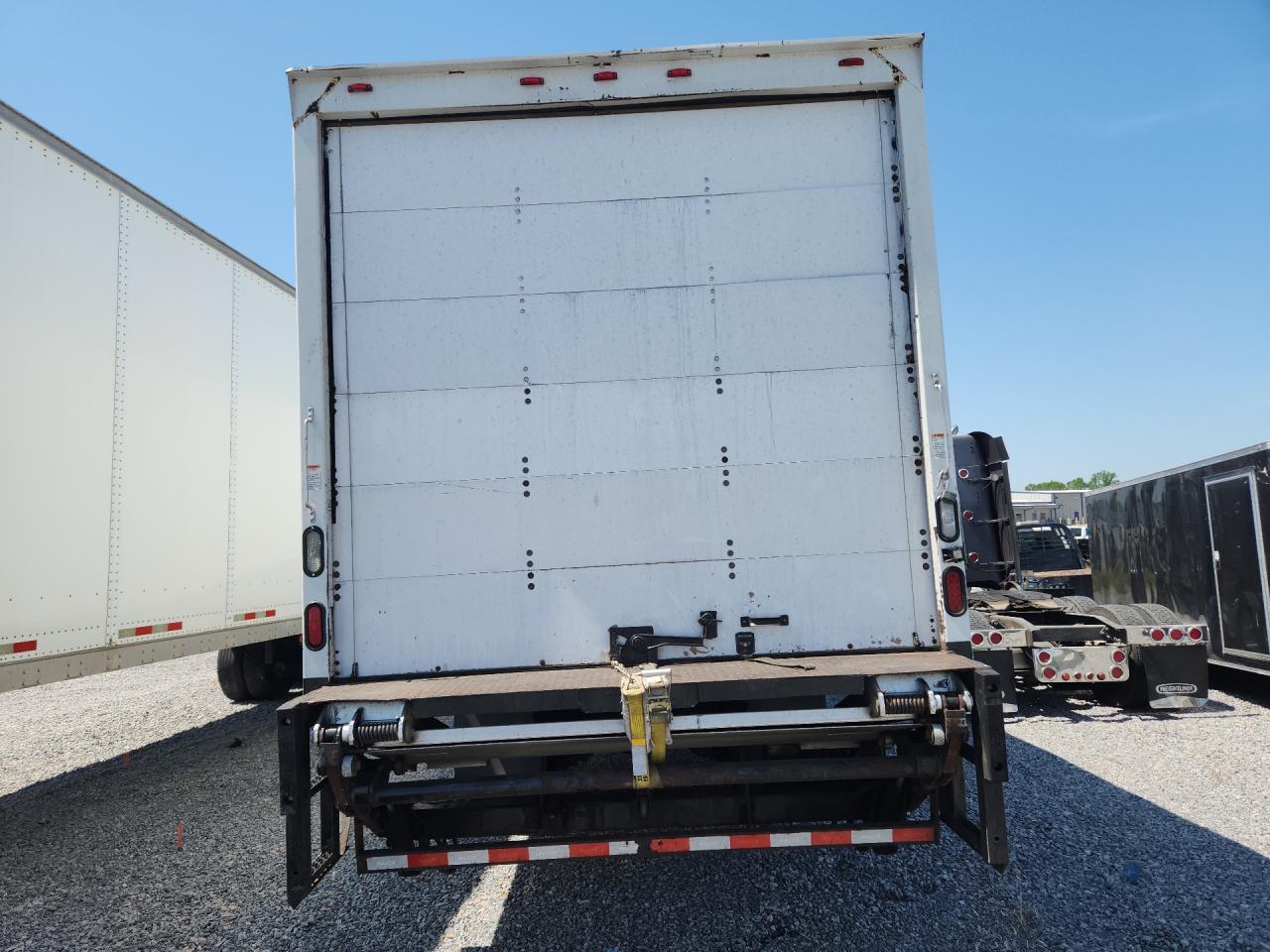 FREIGHTLINER M2 2013 — 7