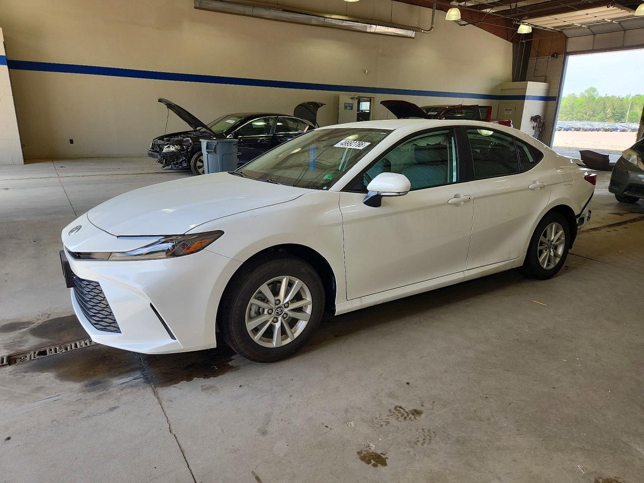 TOYOTA CAMRY 2025 — 2