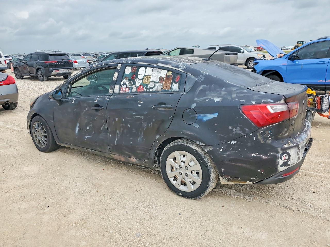 KIA RIO 2015 — 3