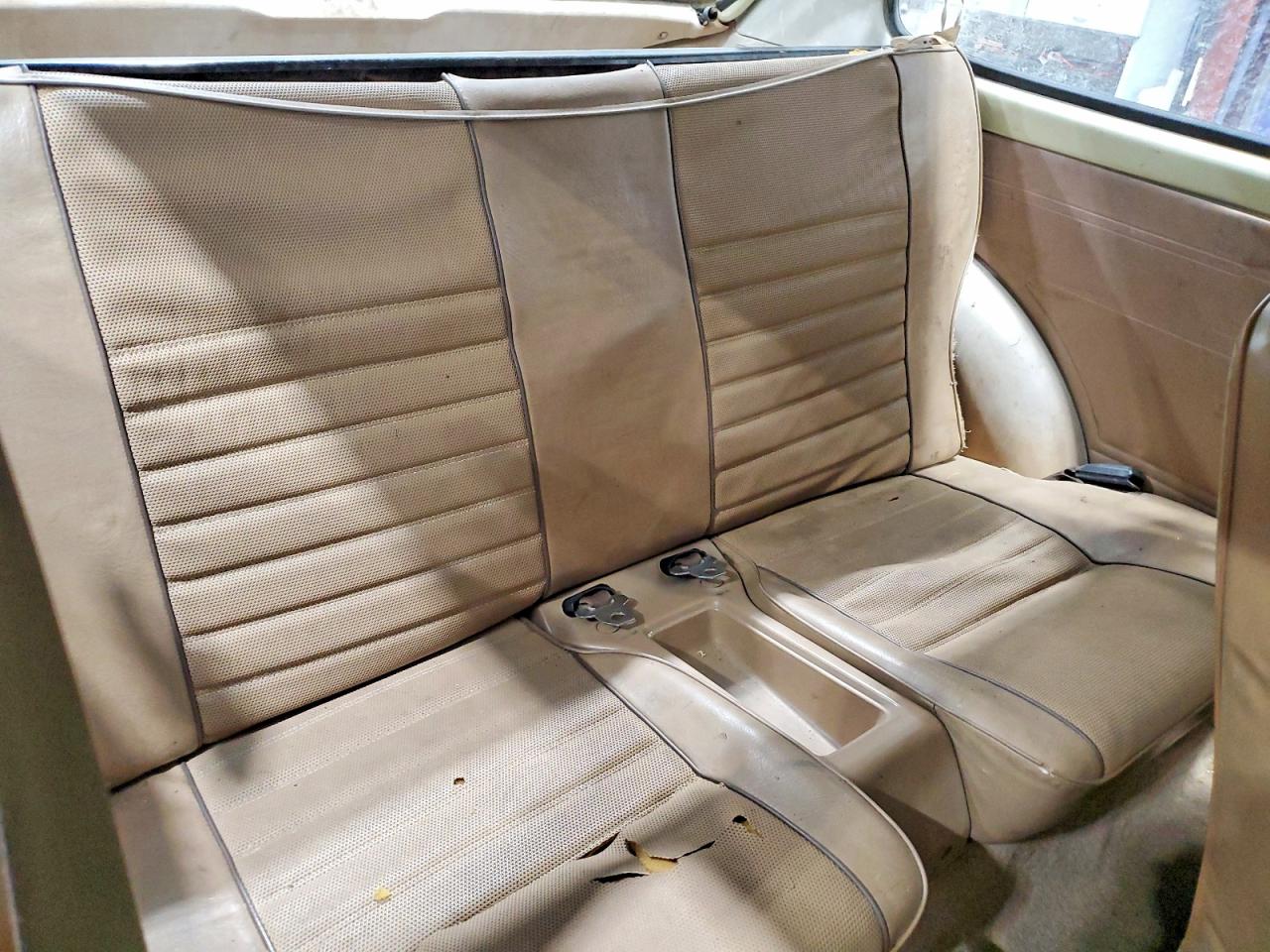 HONDA CIVIC 1983 — 11
