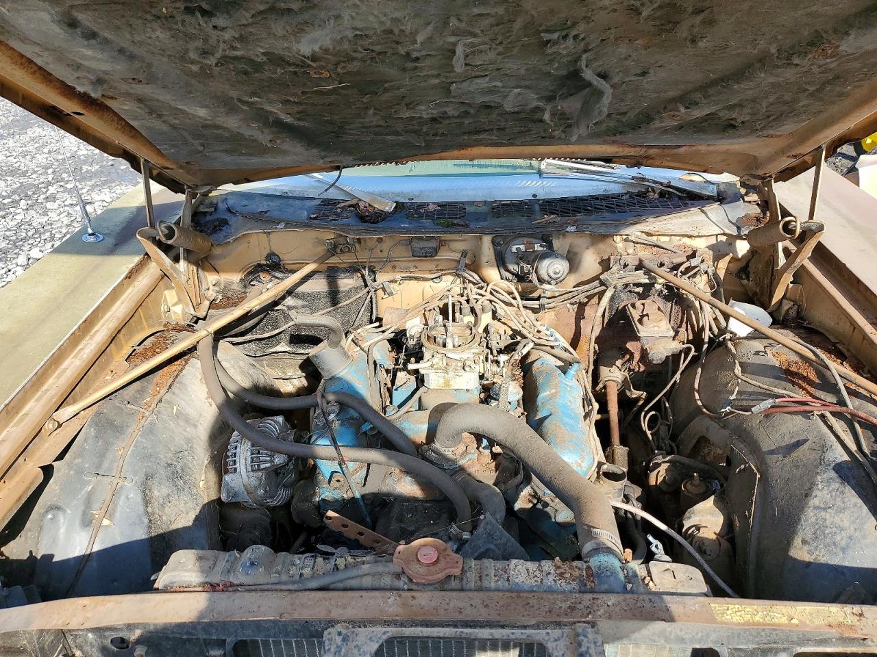 PLYMOUTH GRAN FURY 1973 — 12