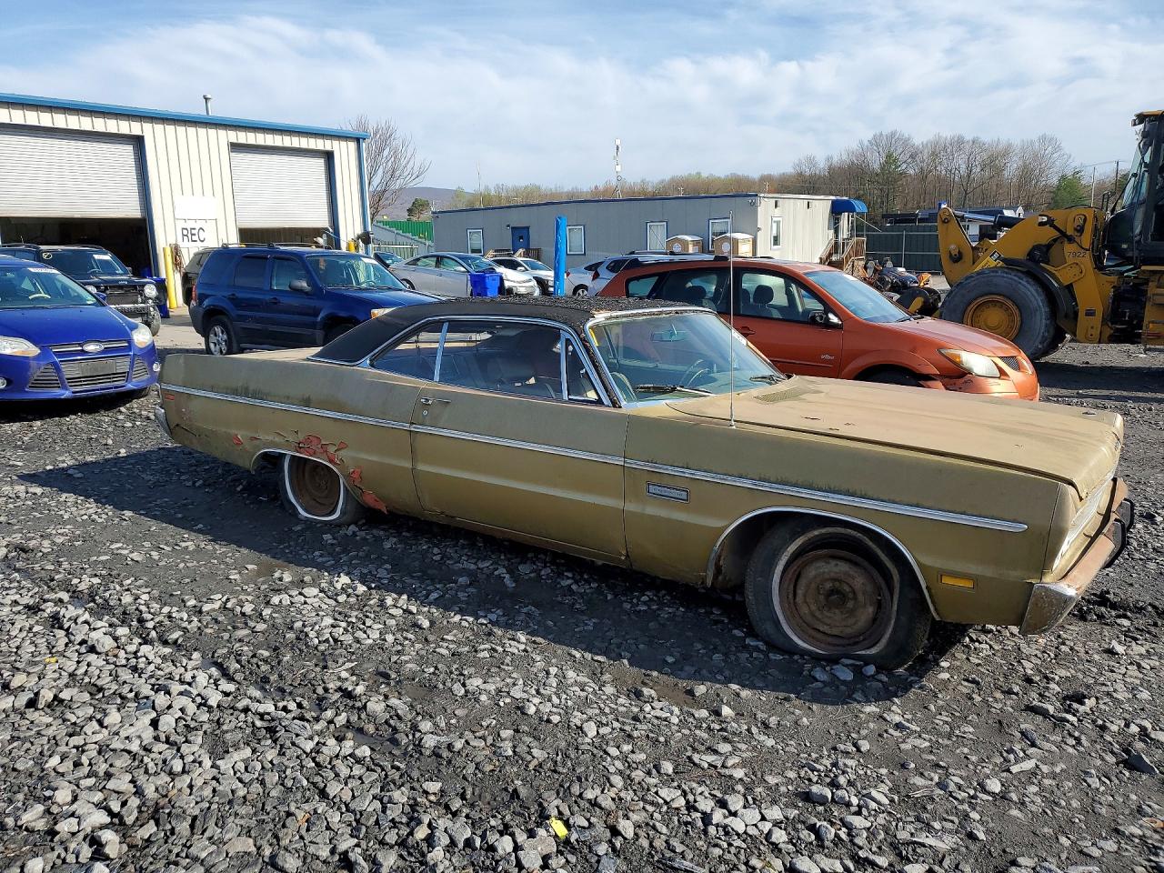 PLYMOUTH GRAN FURY 1973 — 5