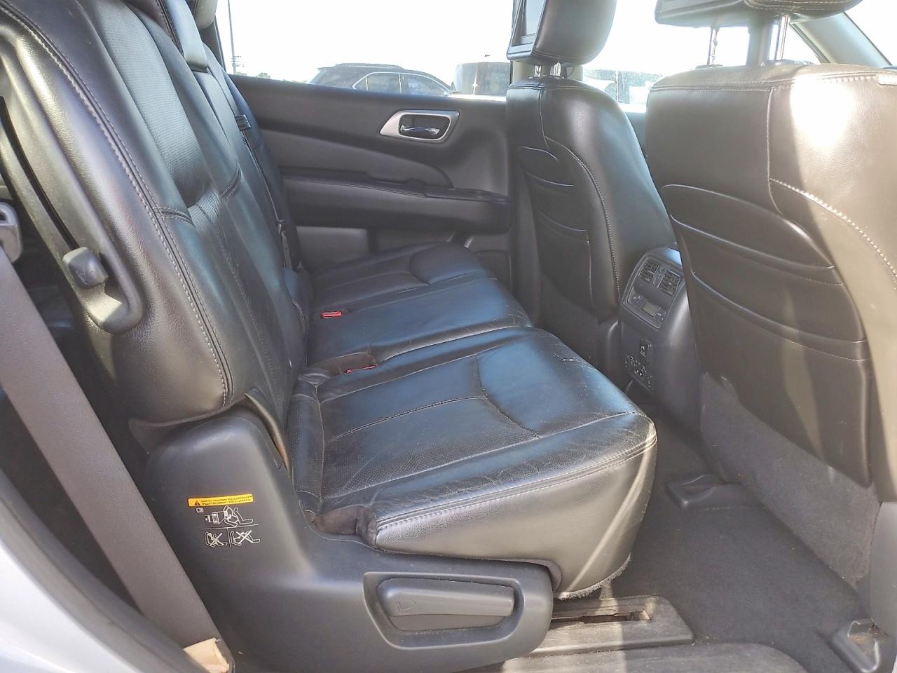 NISSAN PATHFINDER 2013 — 12