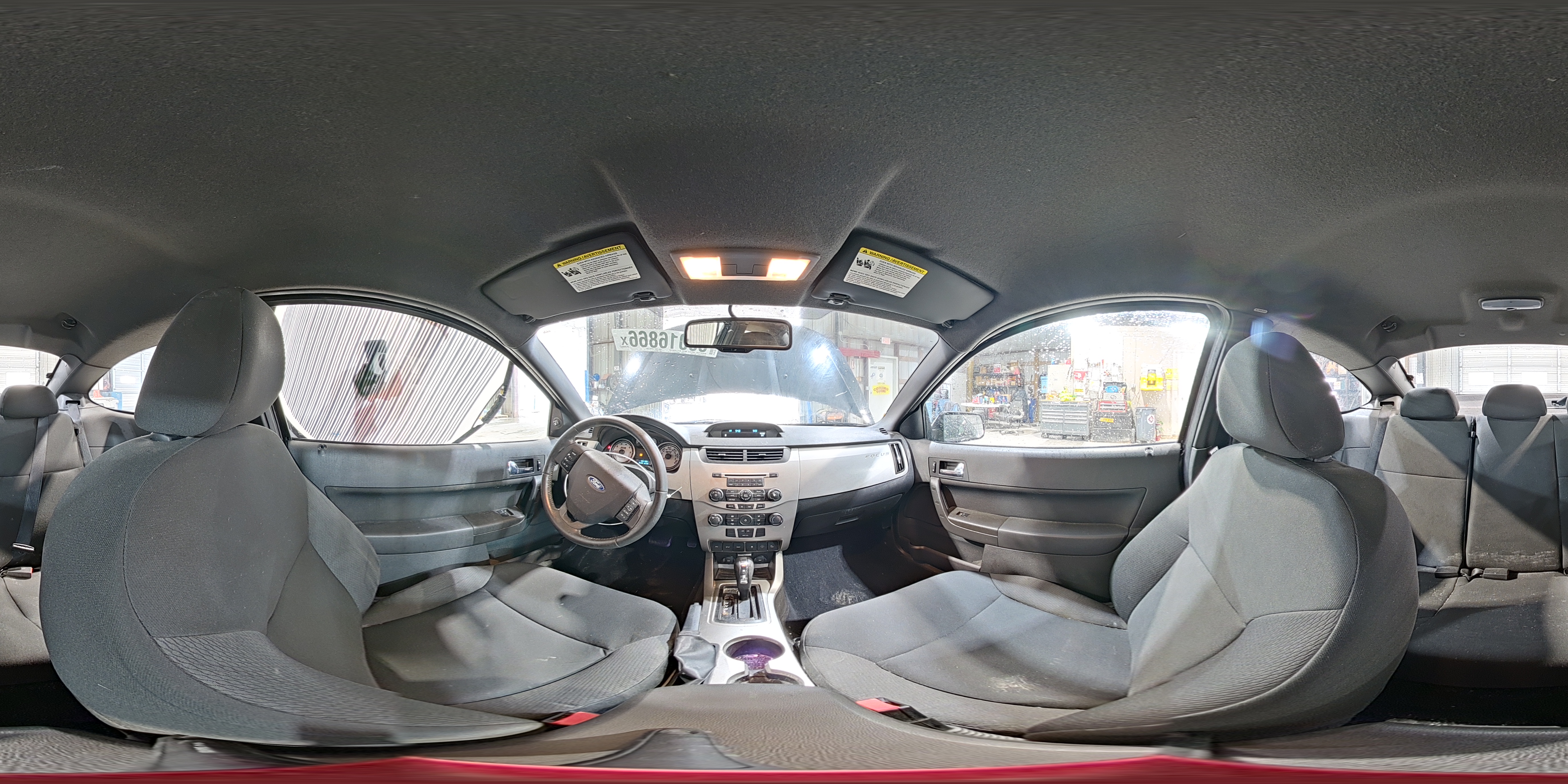 FORD FOCUS 2010 — 14