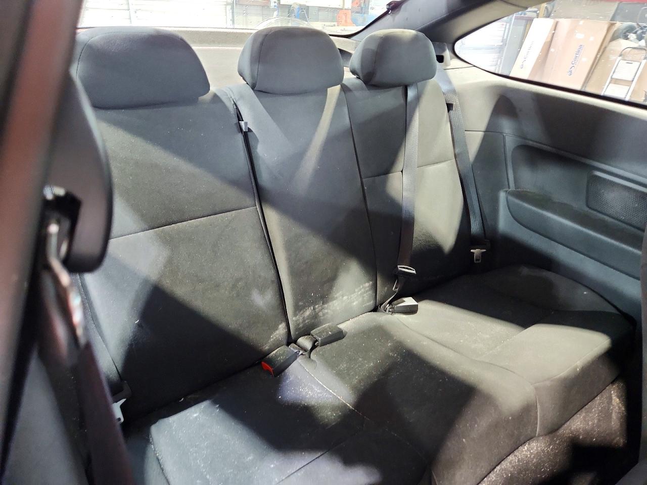 FORD FOCUS 2010 — 11