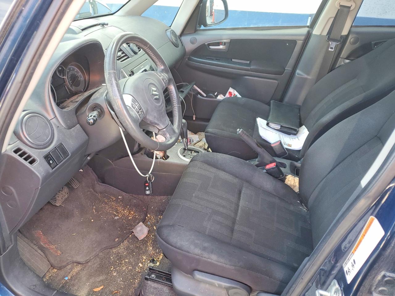 SUZUKI SX4 2011 — 8