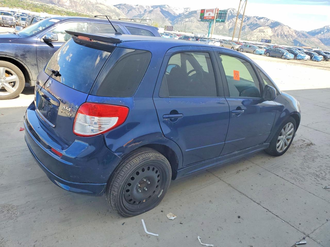 SUZUKI SX4 2011 — 4