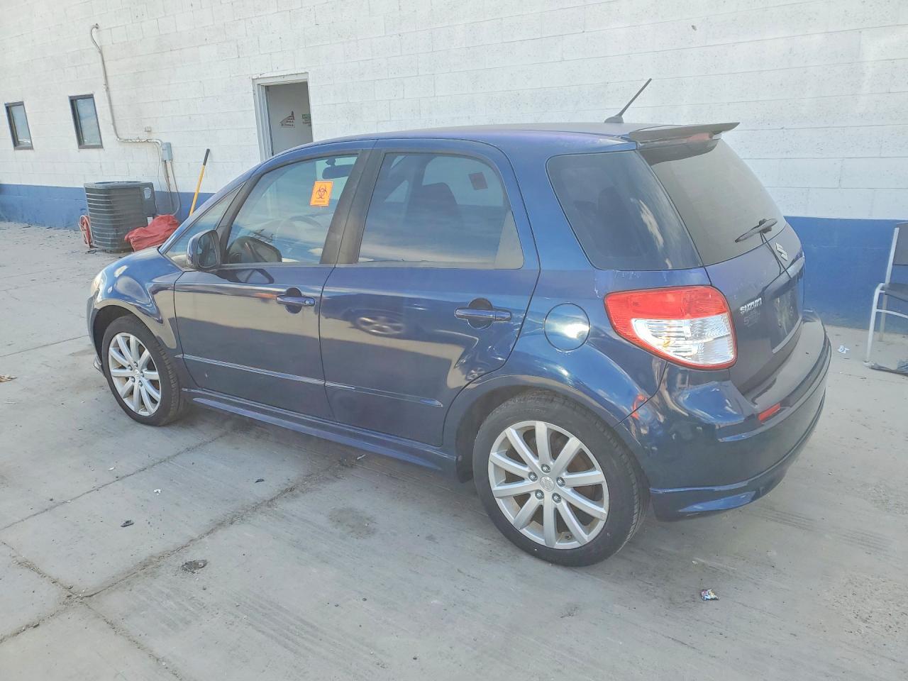 SUZUKI SX4 2011 — 3