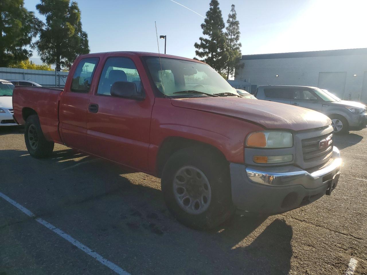 GMC SIERRA 1500 2005 — 5