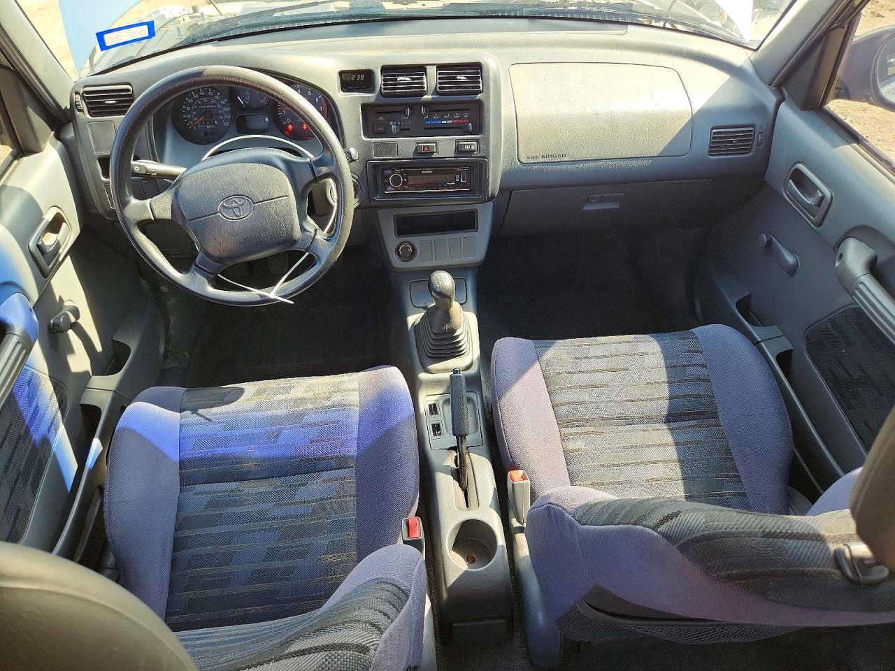 TOYOTA RAV4 1997 — 9