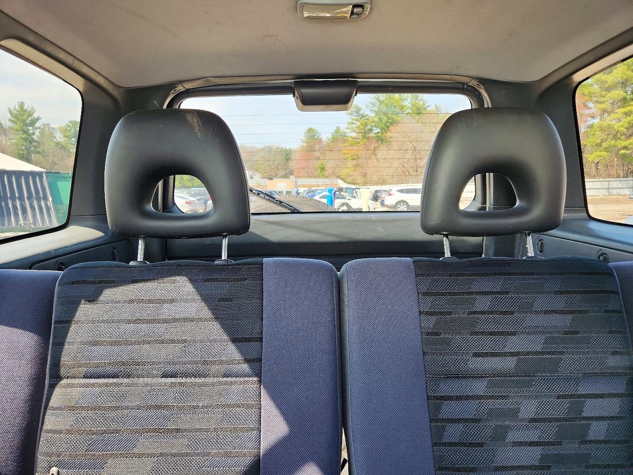 TOYOTA RAV4 1997 — 11