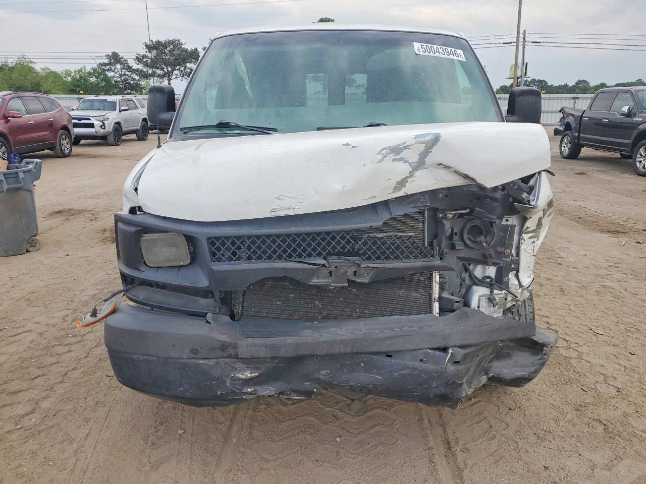 CHEVROLET EXPRESS G1500 2004 — 6