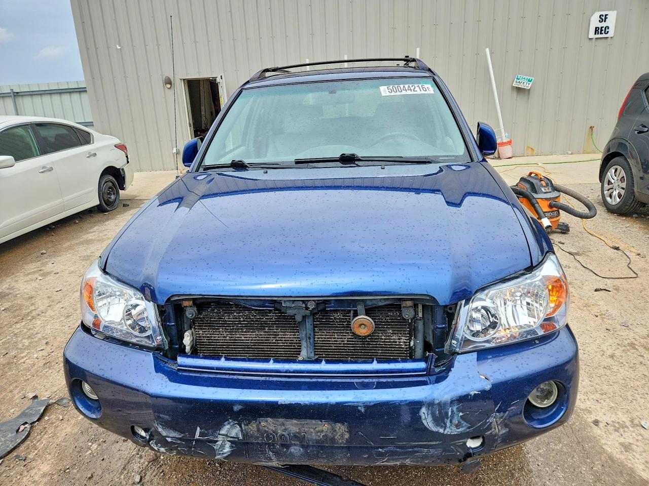 TOYOTA HIGHLANDER 2004 — 6